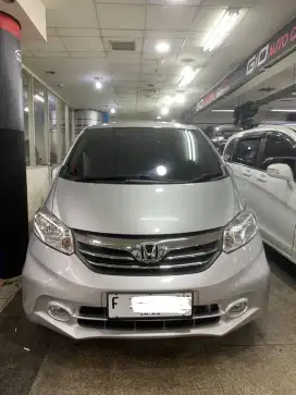Honda Freed E PSD AT 2013 Plat F bogor