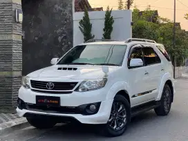 Toyota Fortuner TRD VNT Turbo Diesel AT 2015