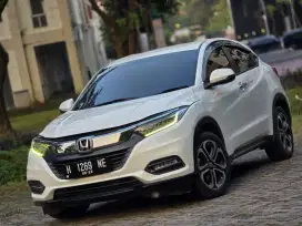 [ DP 7jt ] Honda HRV SE 2021 Termurah