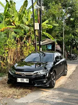 Honda Civic Turbo ES Prestige 2016