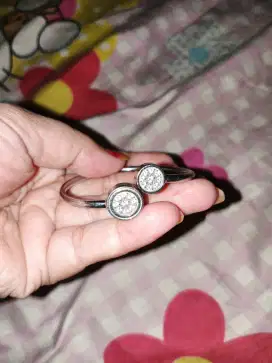 Gelang MCI bekas pakai sendiri