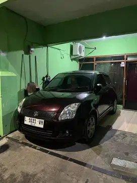 Suzuki swift ST4 AT