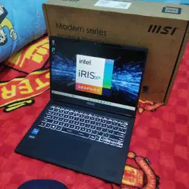 Msi i7 13620H 16Cpus 32GBRAM/512GB IPS FHD waranti ON
