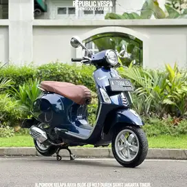 UNIT TERMURAH Piaggio Vespa PRIMAVERA 150 3V TAHUN 2014  warna BIRU