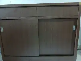 Rak kayu sepatu
