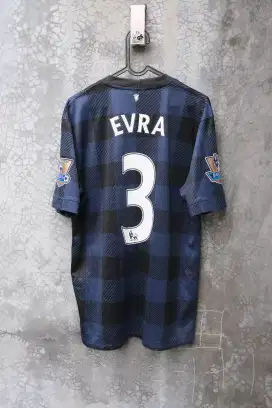 Jersey baju bola original manchester united mu 2013 2014 away evra
