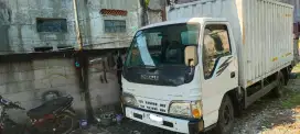 Isuzu elf 4ban long