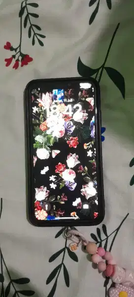 Jual iphone xr 64gb red