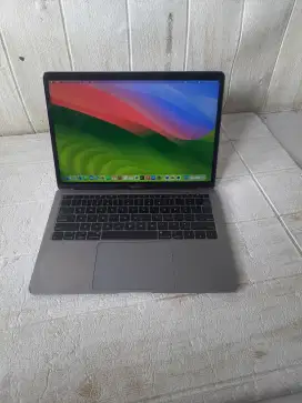 MacBook Air Retina 2018| i5 8gb| 256gb| 13in|