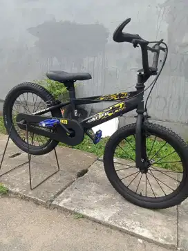 Sepeda BMX UK 18 UNITED