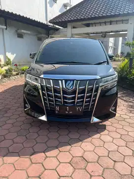 Alphard 2.5 G AT 2022