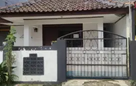 Disewakan rumah murah tahunan/bulanan di villa ciomas bogor
