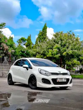 Kia Rio 1.4 5 Doors Manual 2014