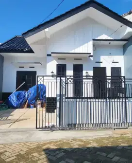 Rumah Baru 500 jutaan | Hanya 10 mnt ke Sta Cisauk, Toll BSD, Aeon BSD