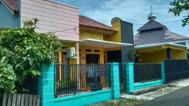 Dijual cepat rumah strategis