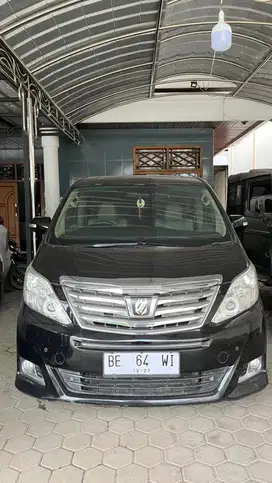 TOYOTA ALPHARD 2012