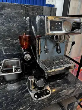 mesin kopi ferrati ferro 3200d