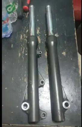 Dijual shock depan orsinil