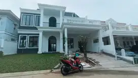 Rumah baru kolam renang area depan Sentul city