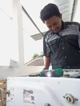 Jasa cek service ac ac bocor & eror Bergaransi