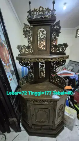 Rak sudut jati ukir. Pindah rumah. Harus terjual