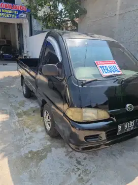 Di jual espas pick up th 2005