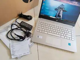 Dijual Laptop HP 14s-dq intel i3-gen 12 Garansi on 12bln Lagi Kybd nyl