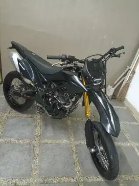 D.Tracker 2022 (L)