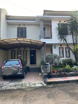Rumah 2 Lantai Siap Huni di Taman Bumi Prima dekat Setraduta