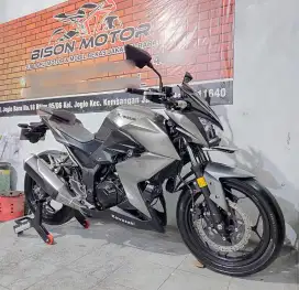 Seperti baru! Km18rb! KAWASAKI NINJA Z250 FI 2018 Pajak Panjang Z 250