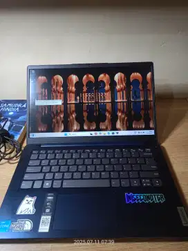 Lenovo Ideapad Slim 3i 1215U