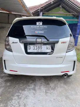HONDA JAZZ RS AT 2014