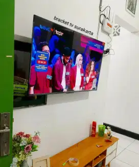 Bracket gantungan tv, briket tv, braket tv, breket tv