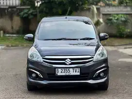 DIESEL! SUZUKI ERTIGA HYBRID SHVS MT 2017 RARE ITEM