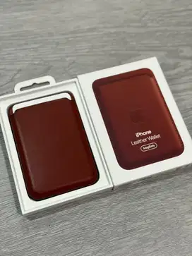 iPhone Leather Wallet with MagSafe Umber HelloStore with eRec