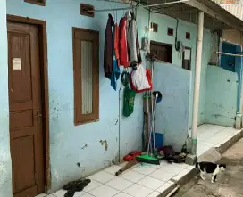 DIJUAL KONTRAKAN 4 PINTU STRATEGIS KOTA TANGERANG