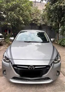 Mazda 2 GT sky active 2015