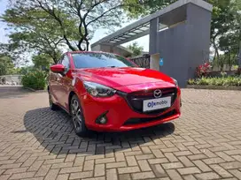 TDP 5jt Mazda 2 Merah 1.5 -AT 2016 PYX