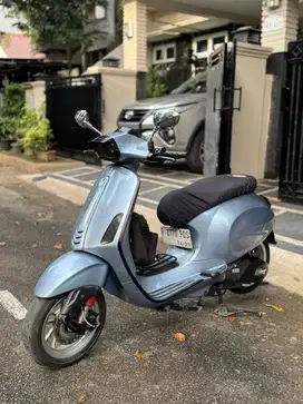 VESPA SPRINT IGET 2019 DI JUAL CEPAT