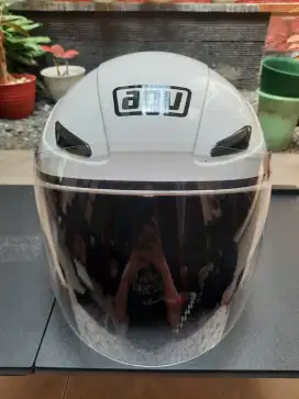 Helm Second AGV Putih