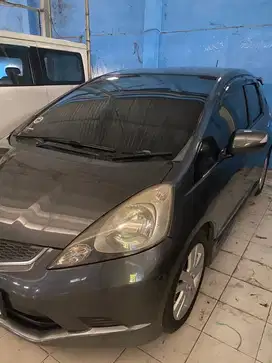 Jual honda jazz RS mt 2010