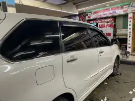 Ahlinya pasang kaca film mobil dan gedung