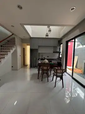 Rumah Cantik Minimalis di Jatisampurna Bekasi