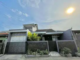 Rumah Minimalis SEMI FURNISH di JL Kembar Buah batu BKR