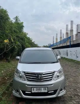 Toyota Alphard G 2012