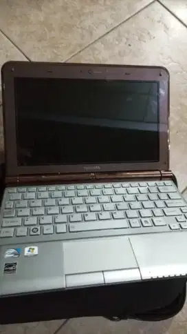Notebook toshiba nb 305