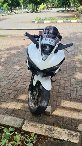 Yamaha R25 2017 Pajak hidup