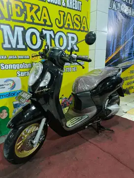 Scoopy Prestige 2020 AJM
