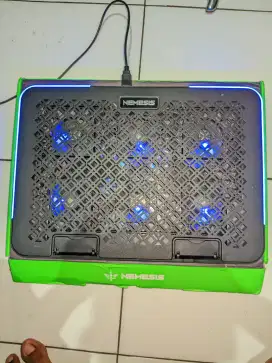 Cooling pad Nemesis AX1