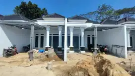 Tukang renovasi dan atap